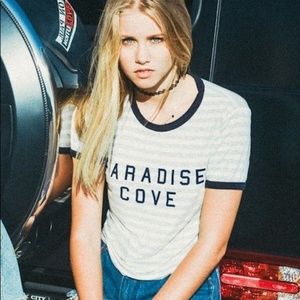 Brandy Melville Tee | Paradise Cove